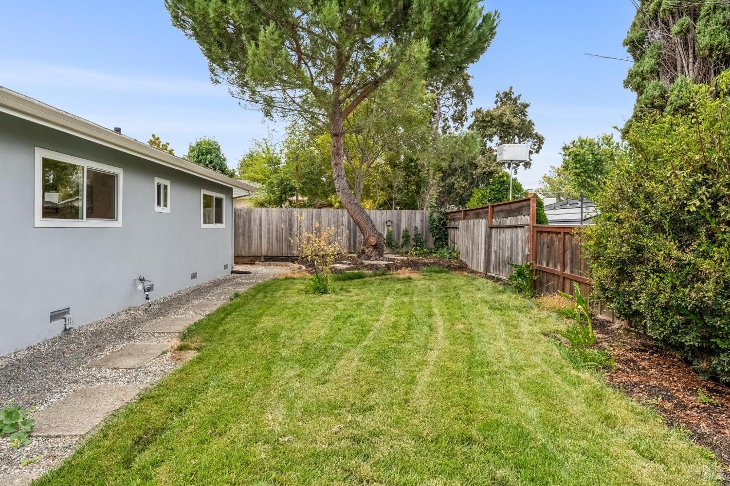 534 Rowland Boulevard Novato CA 94947