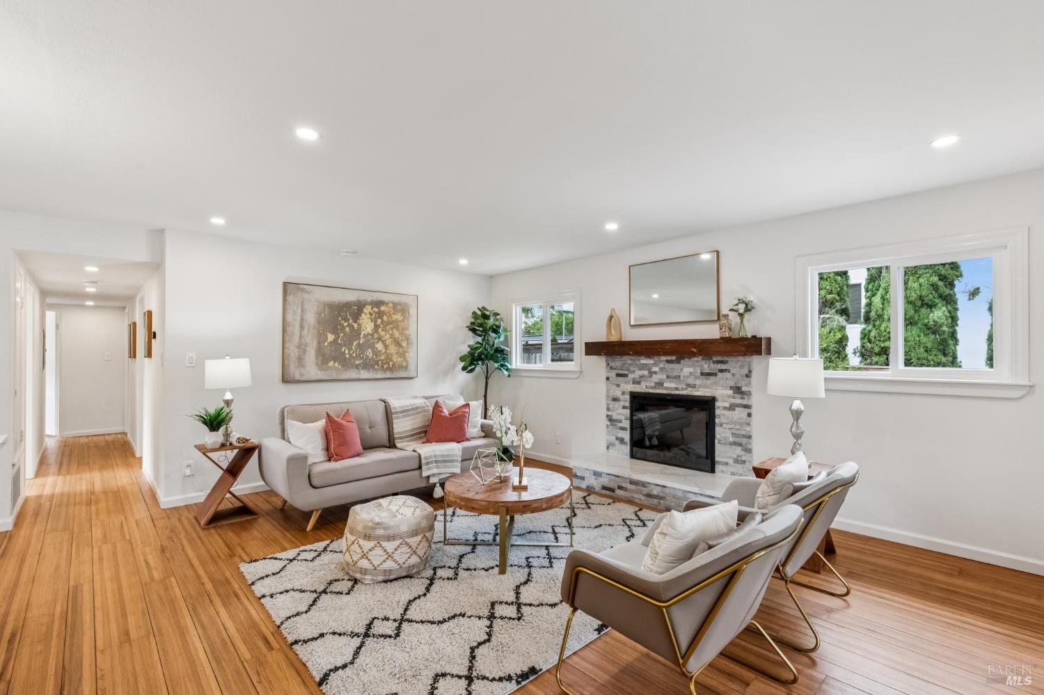 534 Rowland Boulevard Novato CA 94947