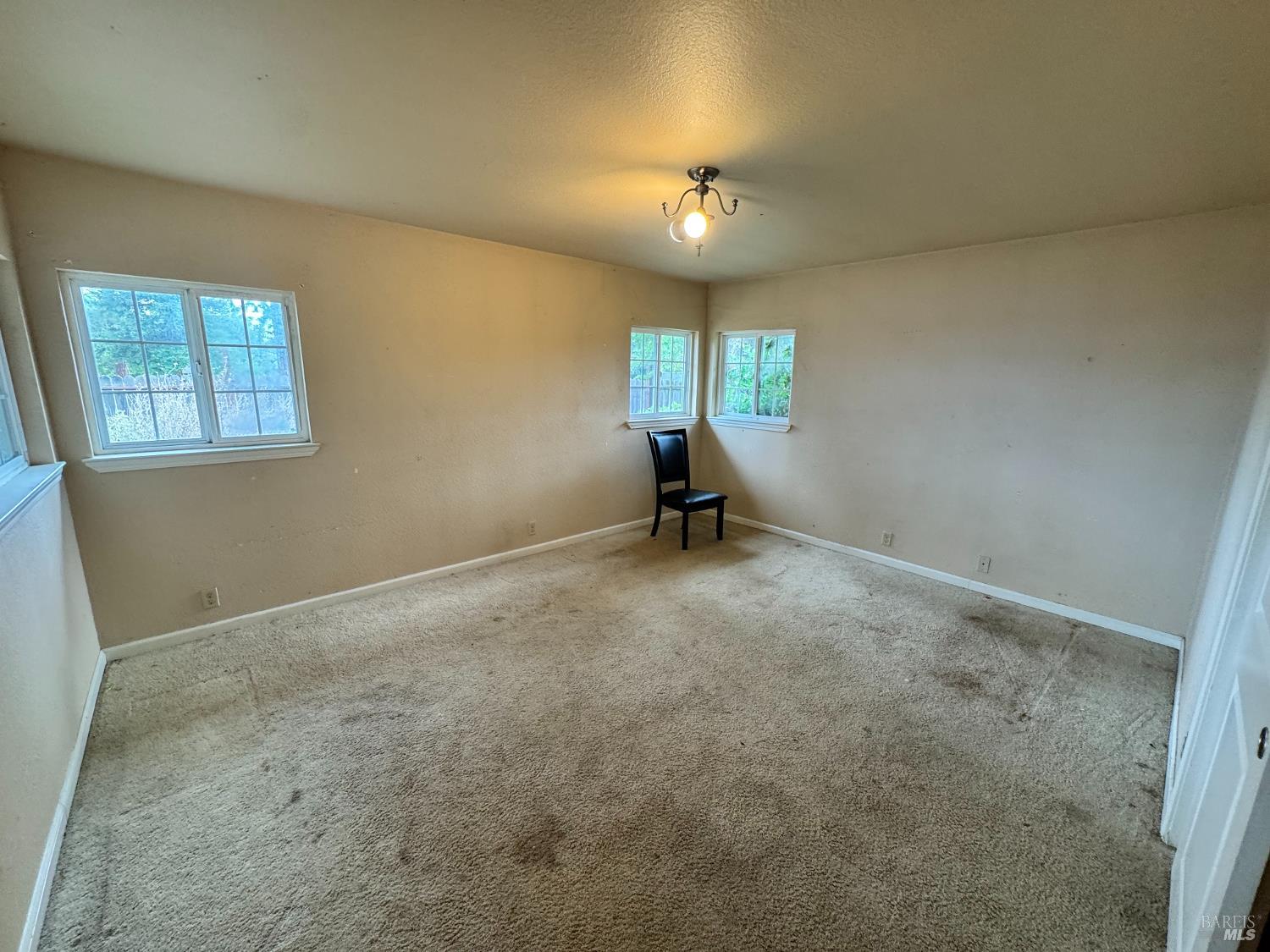 1740 Guerneville Road Santa Rosa CA 95403