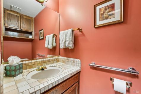 2520 Farrier Court Santa Rosa CA 95401