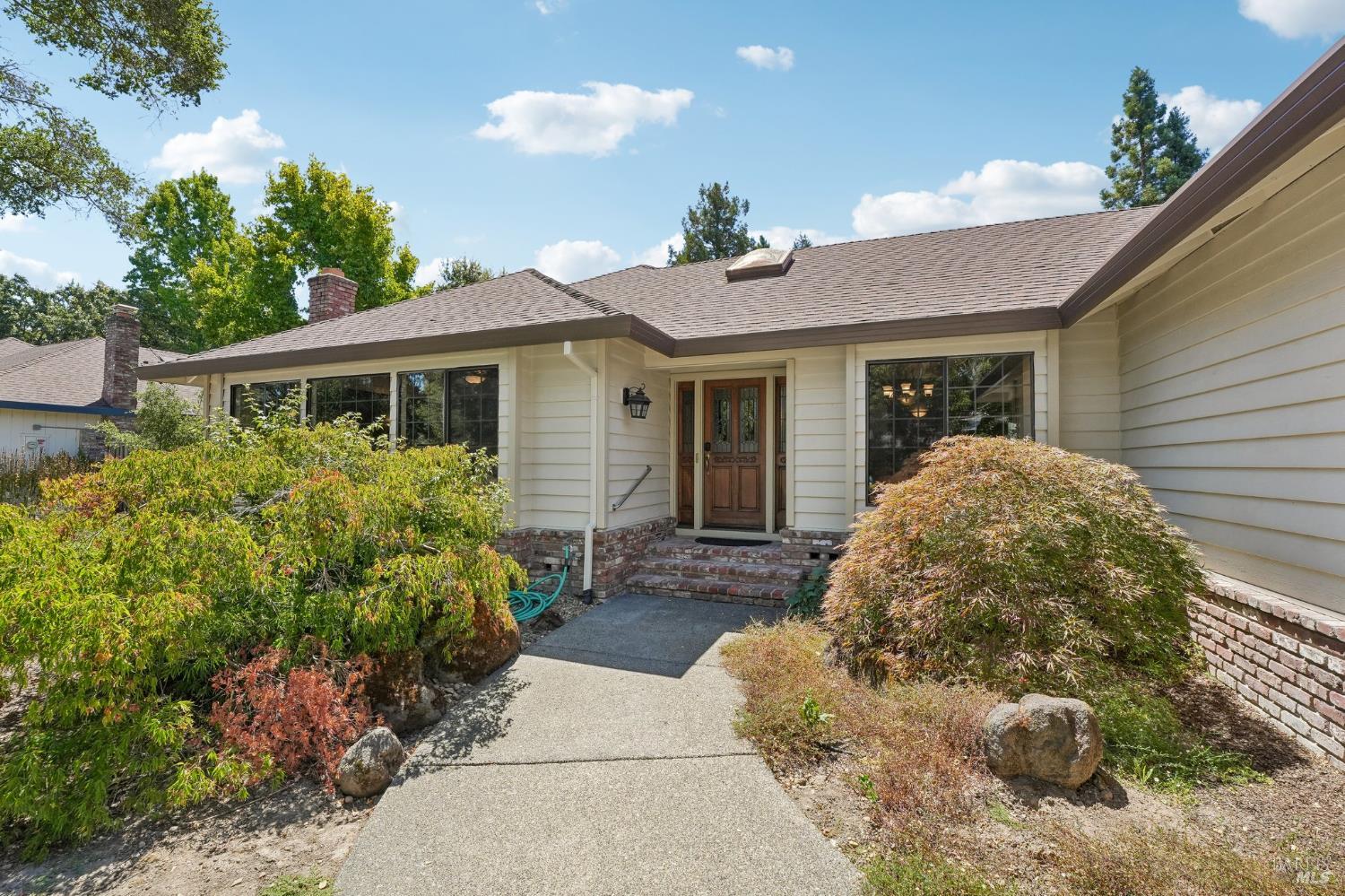 2520 Farrier Court Santa Rosa CA 95401