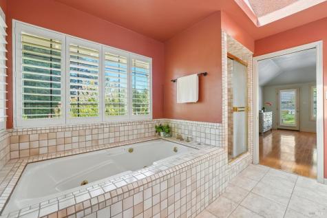 2520 Farrier Court Santa Rosa CA 95401
