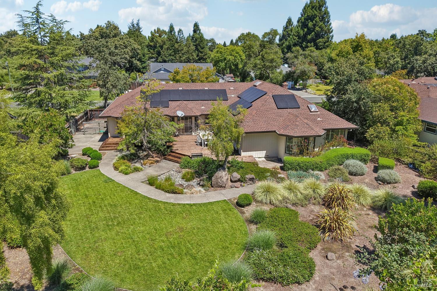 2520 Farrier Court Santa Rosa CA 95401