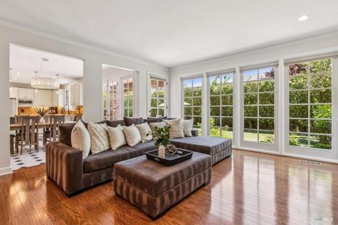 13 W Brooke Drive Novato CA 94947