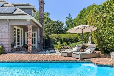 13 W Brooke Drive Novato CA 94947