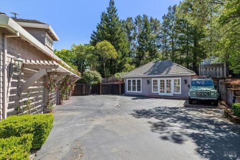 13 W Brooke Drive Novato CA 94947