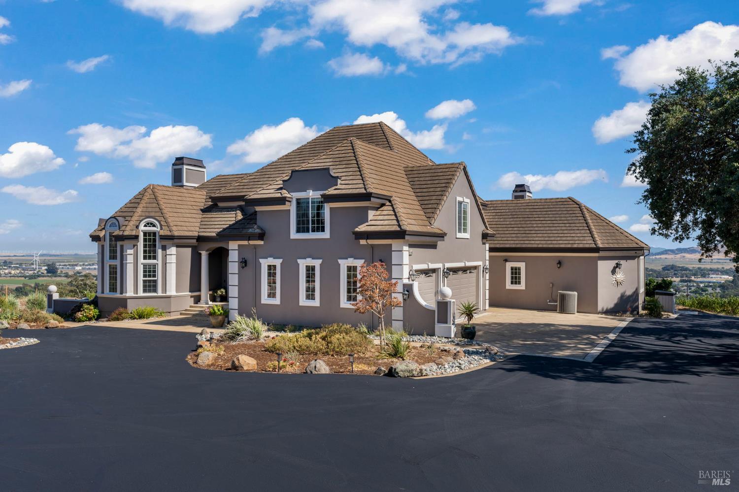 4192-4266 Stonefield Lane Fairfield CA 94534