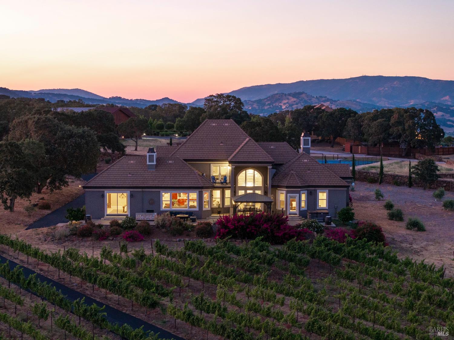 4192-4266 Stonefield Lane Fairfield CA 94534