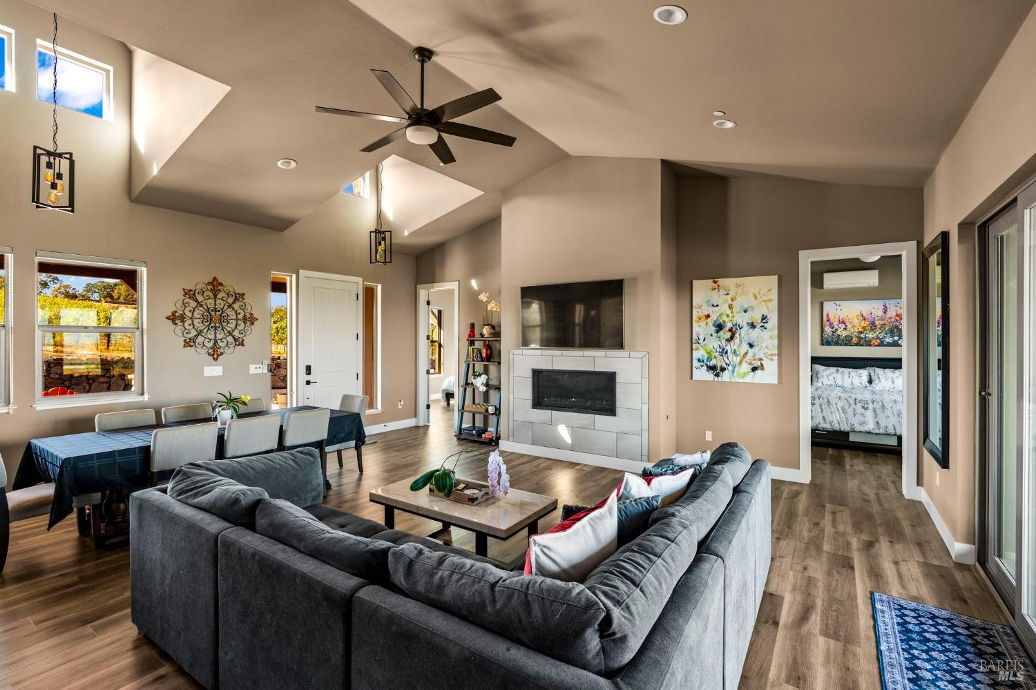 4192-4266 Stonefield Lane Fairfield CA 94534