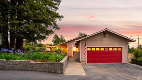 4175 Woodworth Road Sebastopol CA 95472