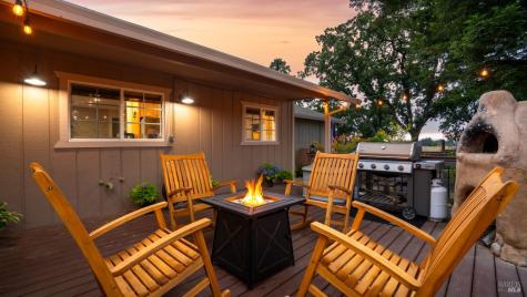 4175 Woodworth Road Sebastopol CA 95472