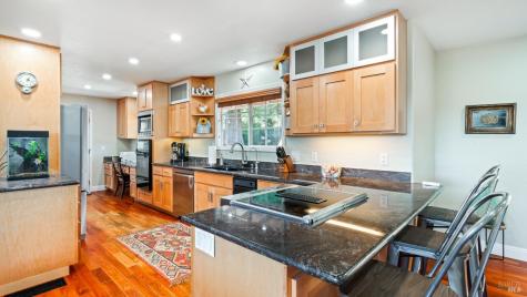 4175 Woodworth Road Sebastopol CA 95472