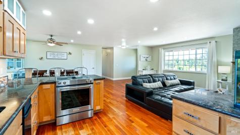 4175 Woodworth Road Sebastopol CA 95472