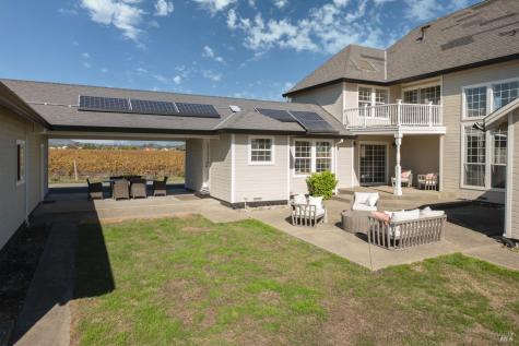 22033 Bonness Road Sonoma CA 95476
