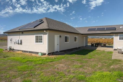 22033 Bonness Road Sonoma CA 95476