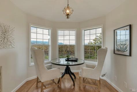 22033 Bonness Road Sonoma CA 95476