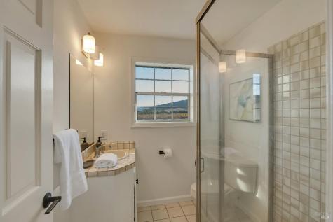22033 Bonness Road Sonoma CA 95476