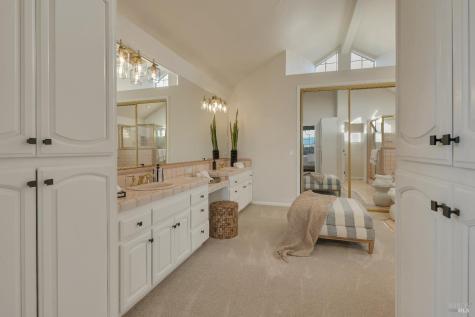 22033 Bonness Road Sonoma CA 95476