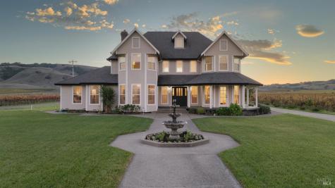 22033 Bonness Road Sonoma CA 95476