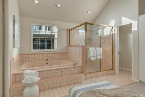 22033 Bonness Road Sonoma CA 95476