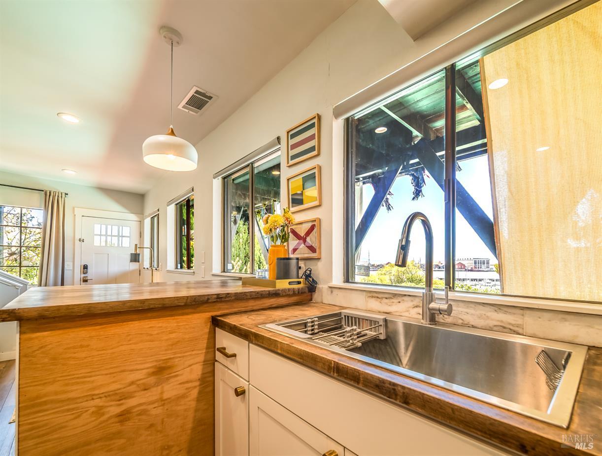301 Trinity Street Vallejo CA 94590