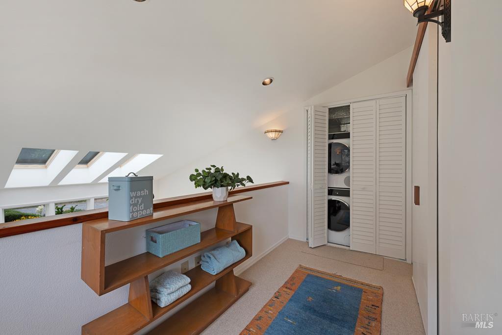 4542 Thomas Road Sebastopol CA 95472