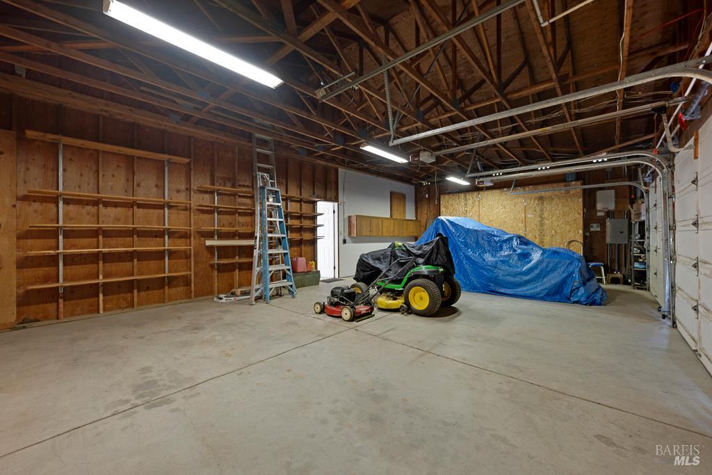 4542 Thomas Road Sebastopol CA 95472