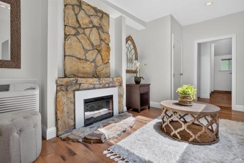 8645 Mirabel Road Forestville CA 95436