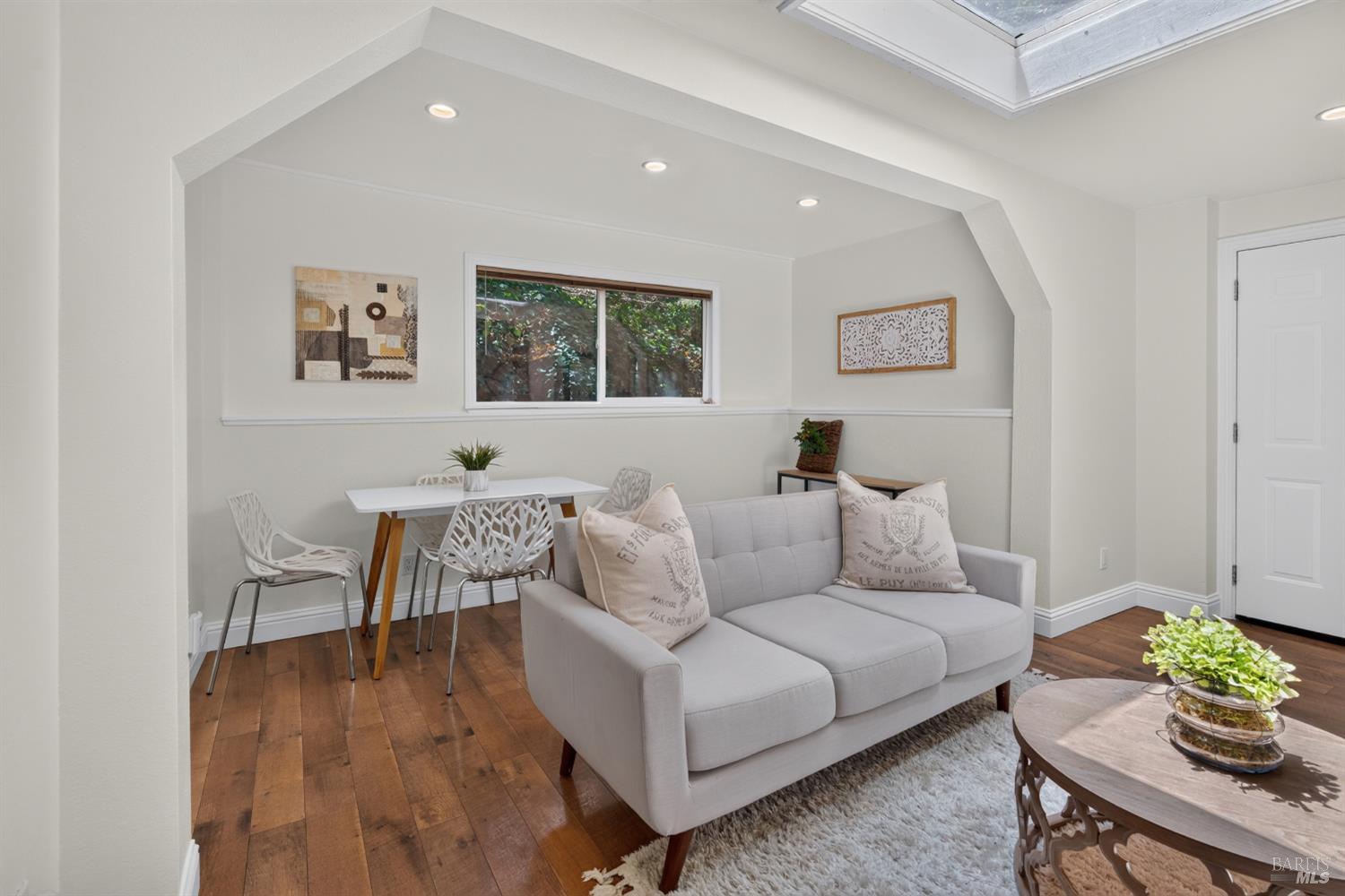 8645 Mirabel Road Forestville CA 95436