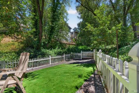 8645 Mirabel Road Forestville CA 95436