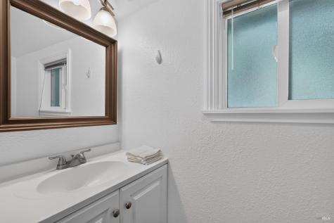 8645 Mirabel Road Forestville CA 95436