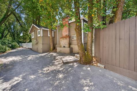 8645 Mirabel Road Forestville CA 95436