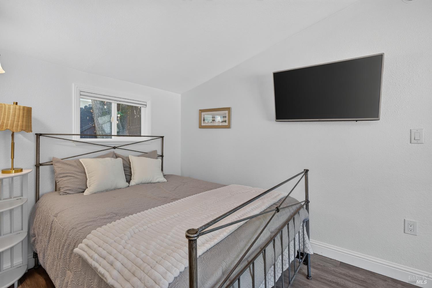 8645 Mirabel Road Forestville CA 95436