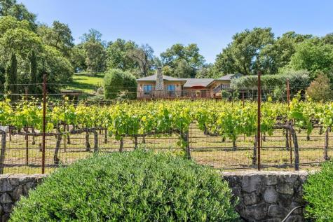 4111 Lovall Valley Road Sonoma CA 95476