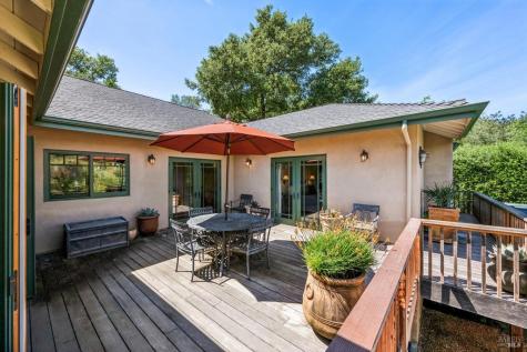 4111 Lovall Valley Road Sonoma CA 95476