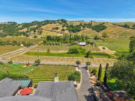 4111 Lovall Valley Road Sonoma CA 95476