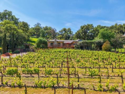 4111 Lovall Valley Road Sonoma CA 95476