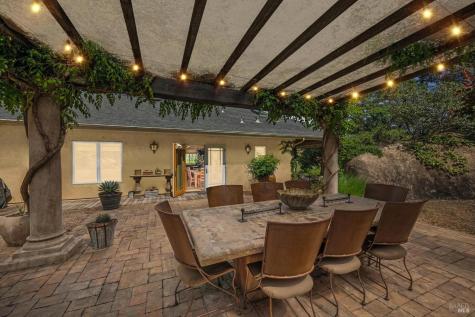 4111 Lovall Valley Road Sonoma CA 95476
