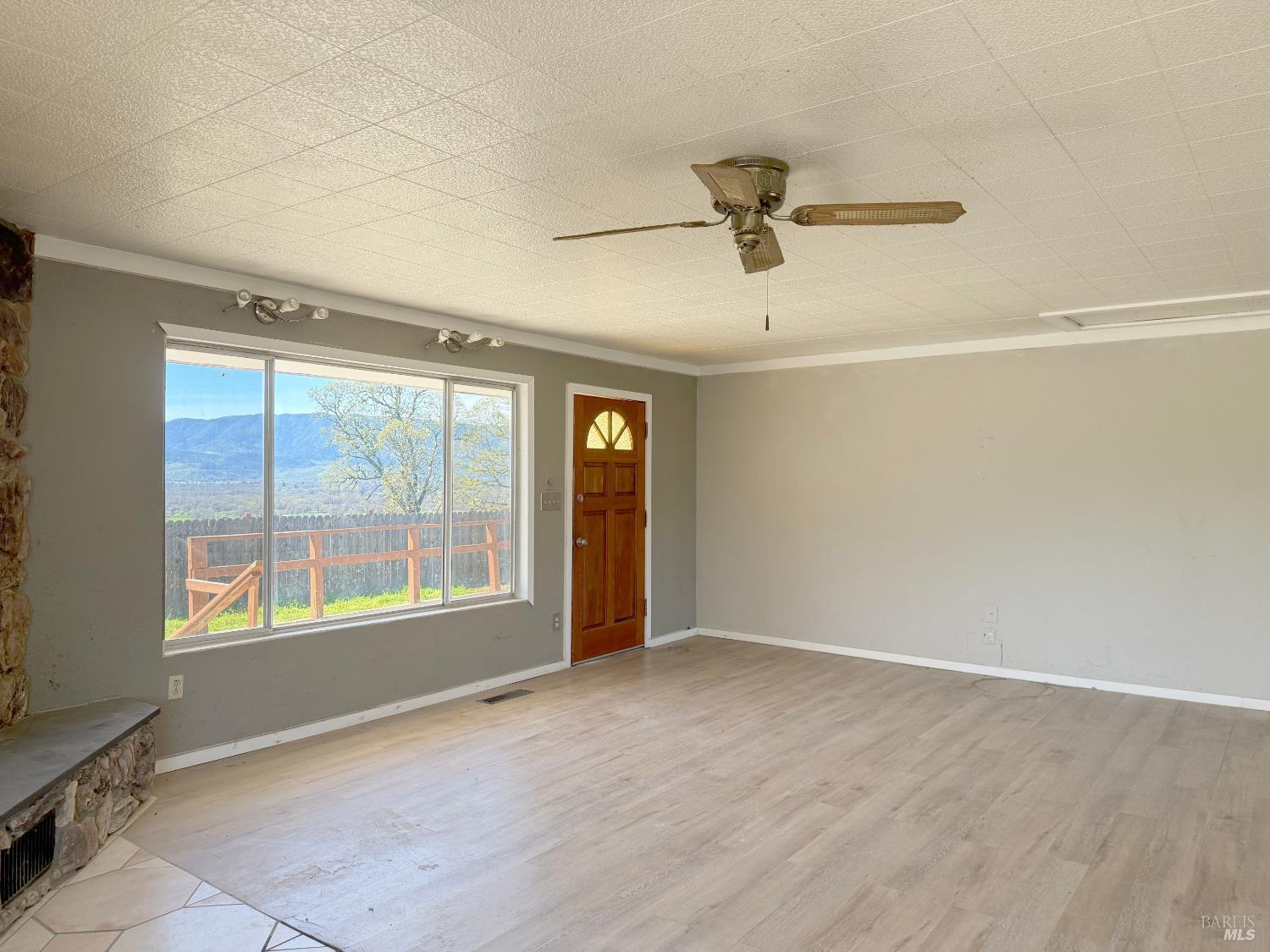 27150 Mendocino Pass Road Covelo CA 95428