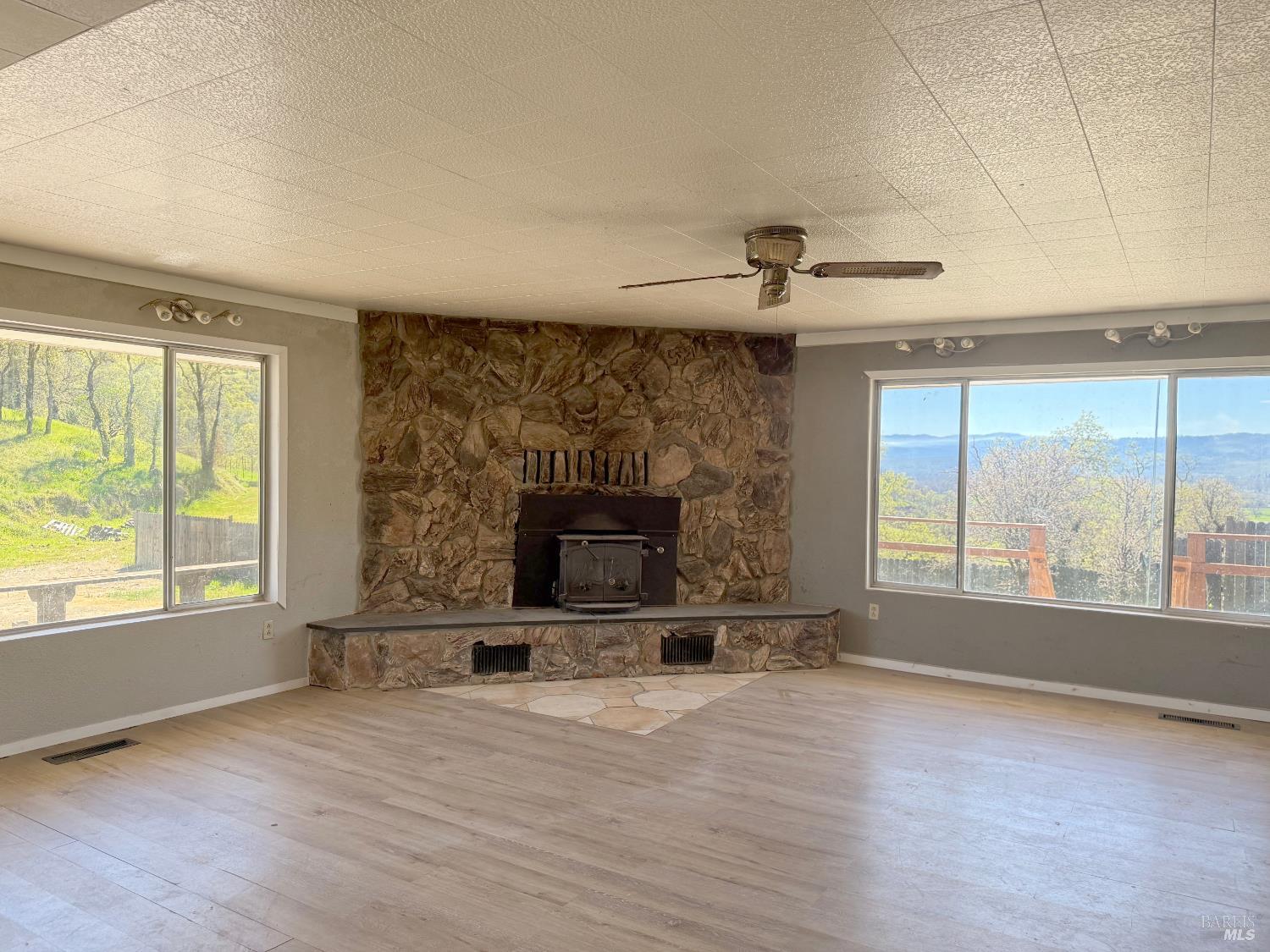 27150 Mendocino Pass Road Covelo CA 95428