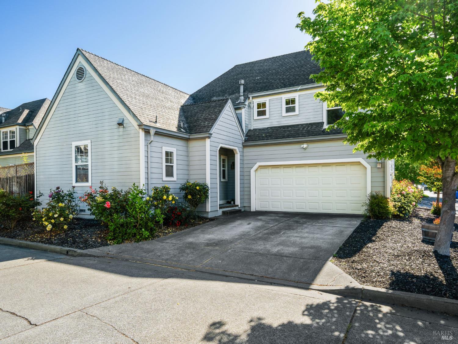 2433 Penbrooke Avenue Santa Rosa CA 95403