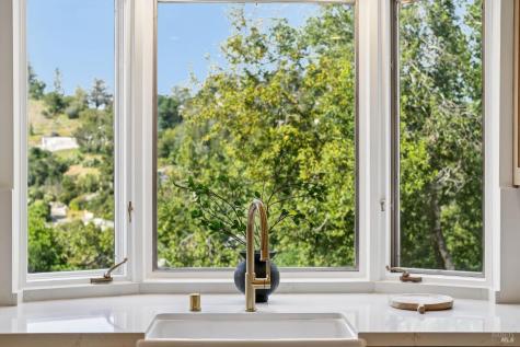 88 Lincoln Park San Anselmo CA 94960