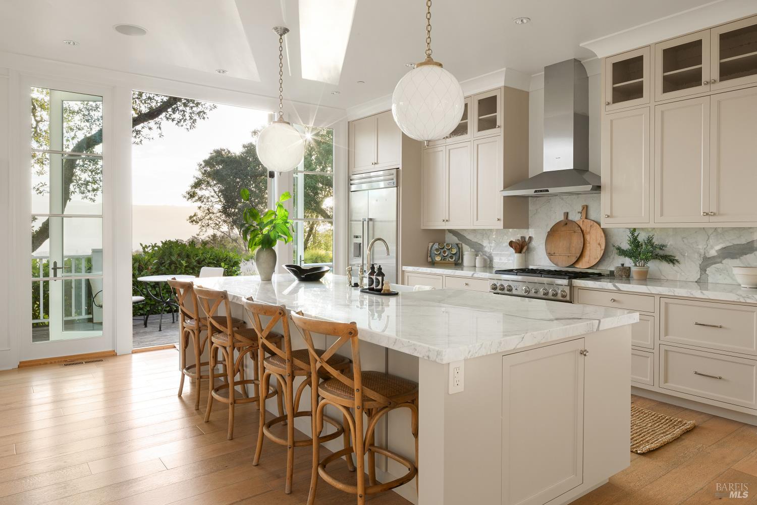 1974 Sobre Vista Road Sonoma CA 95476