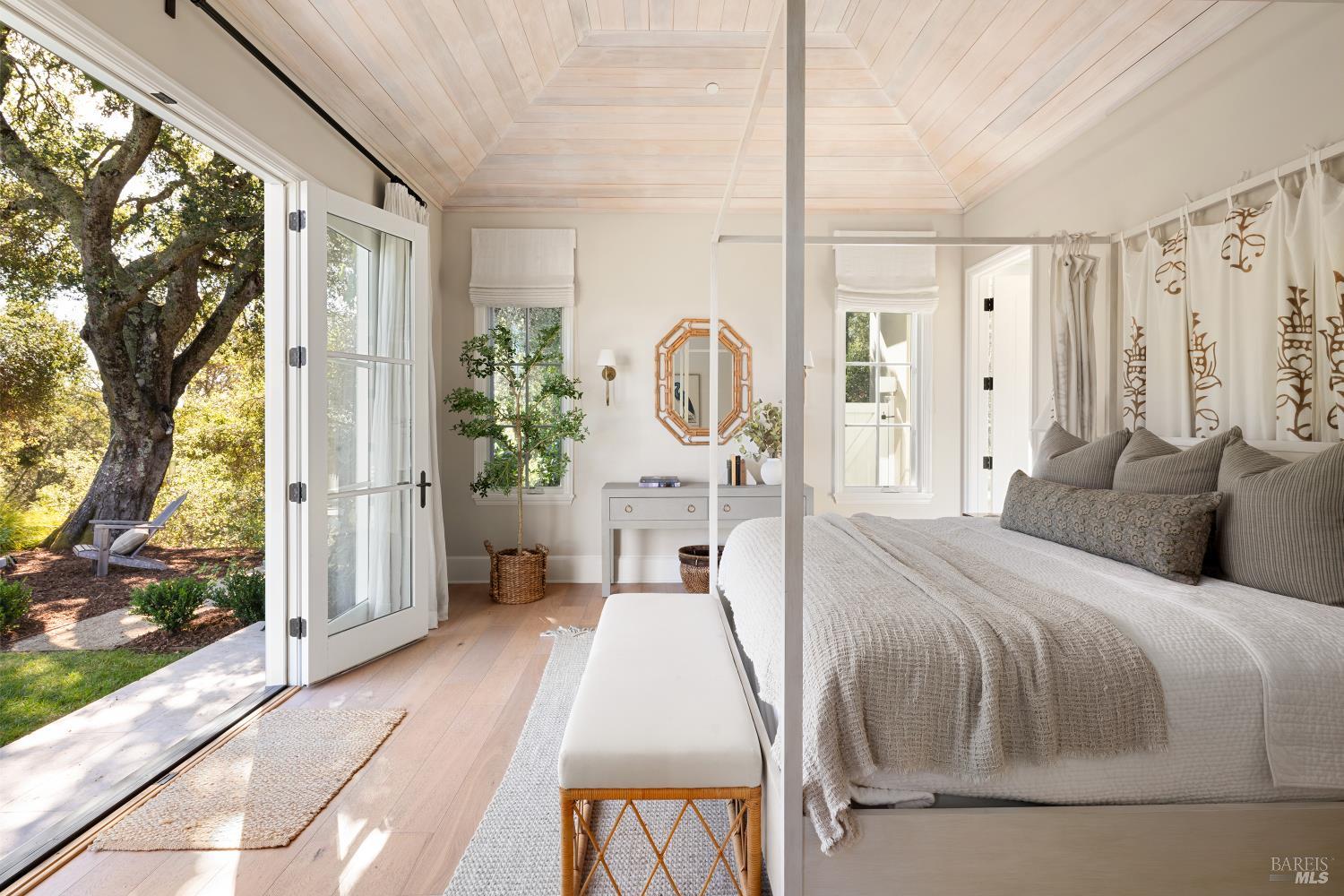 1974 Sobre Vista Road Sonoma CA 95476
