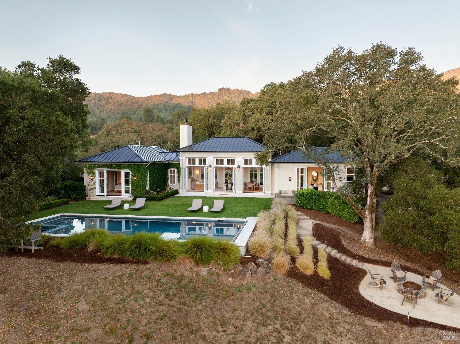 1974 Sobre Vista Road Sonoma CA 95476
