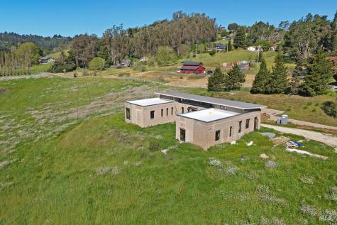 3006 Bloomfield Road Sebastopol CA 95472