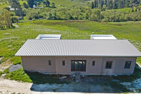 3006 Bloomfield Road Sebastopol CA 95472