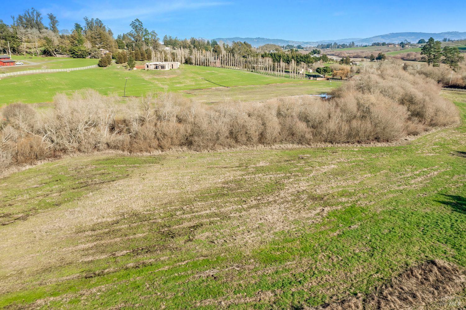 3006 Bloomfield Road Sebastopol CA 95472