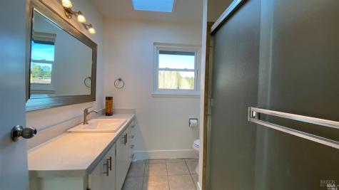 3006 Bloomfield Road Sebastopol CA 95472