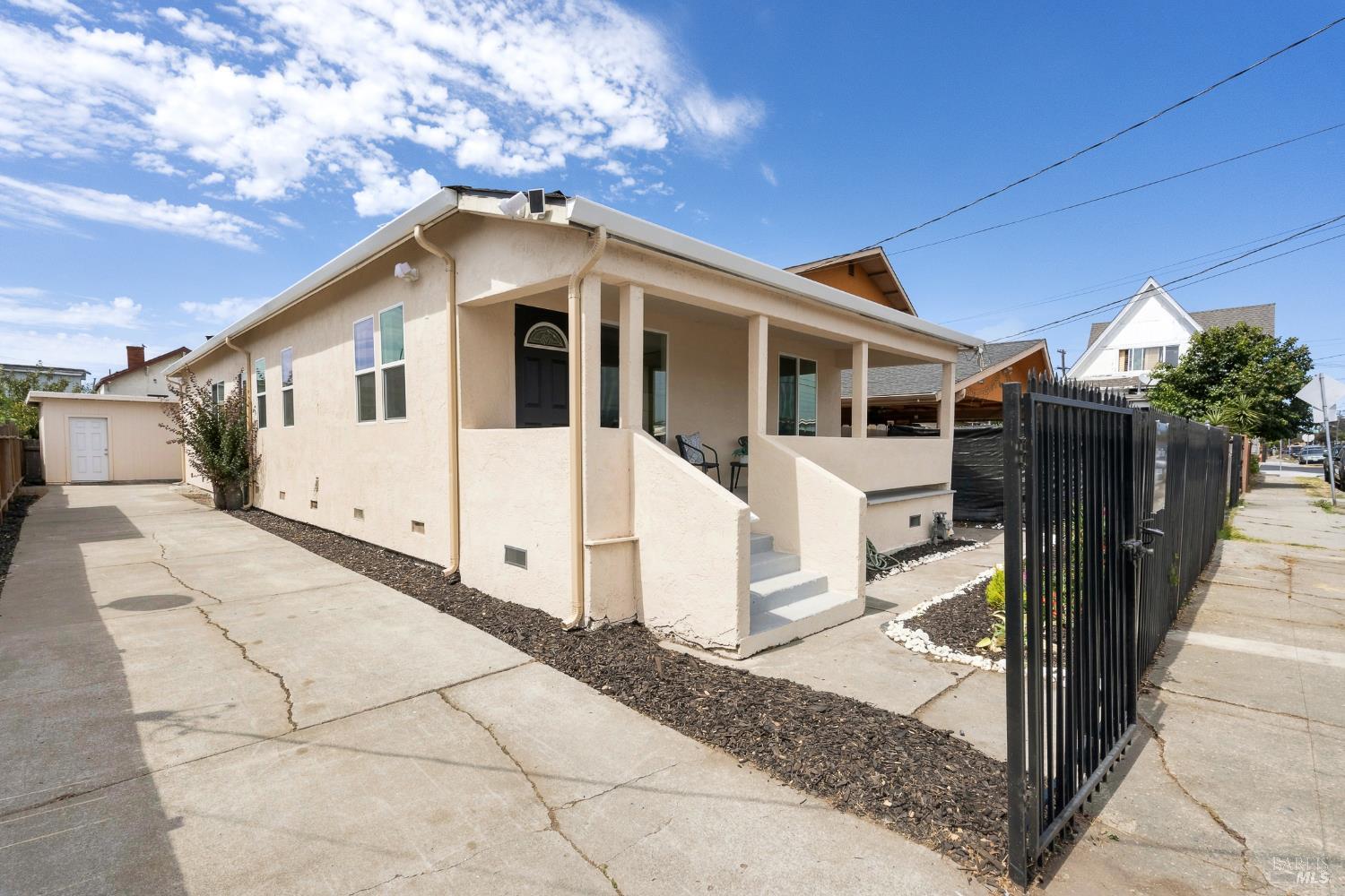 687 9th Street Richmond CA 94801